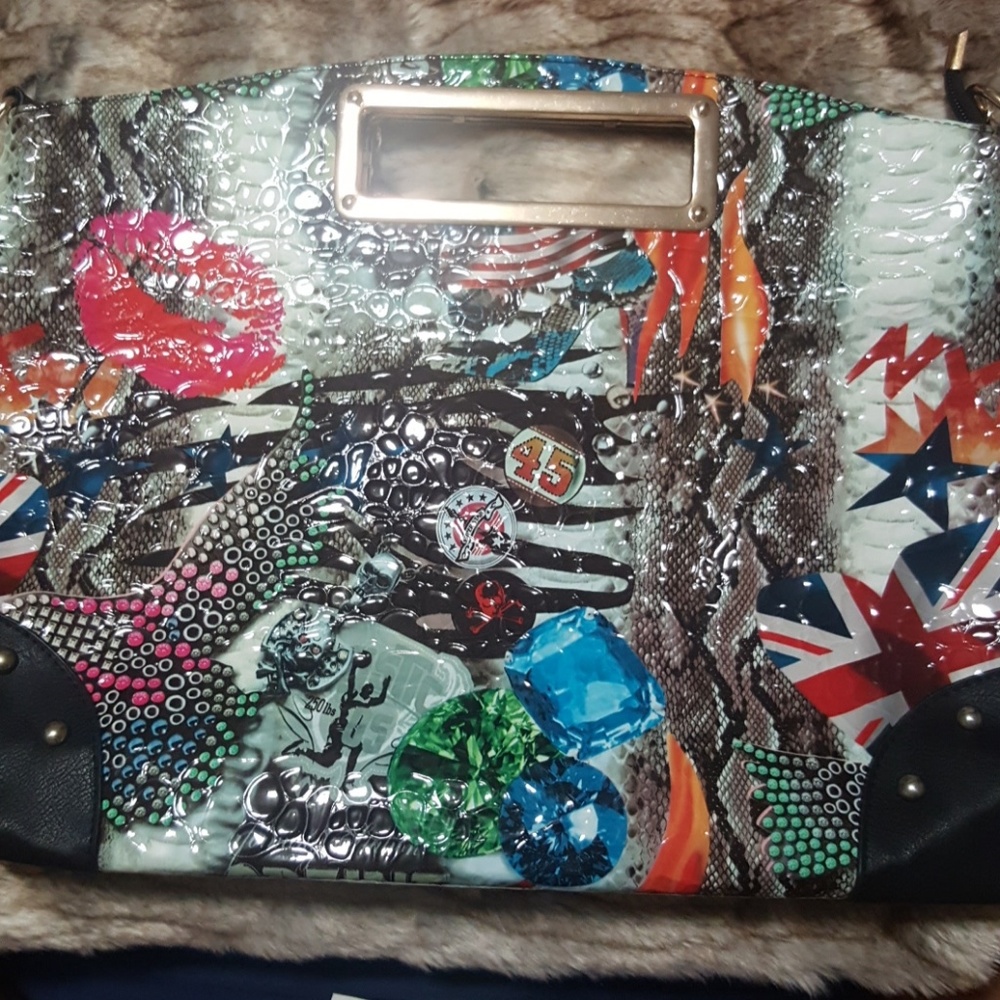 Graffiti Print large Clutch